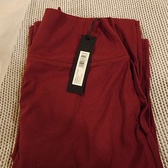 NWT Oner Active Soft Motion Straight Leg - Picture 3 of 4